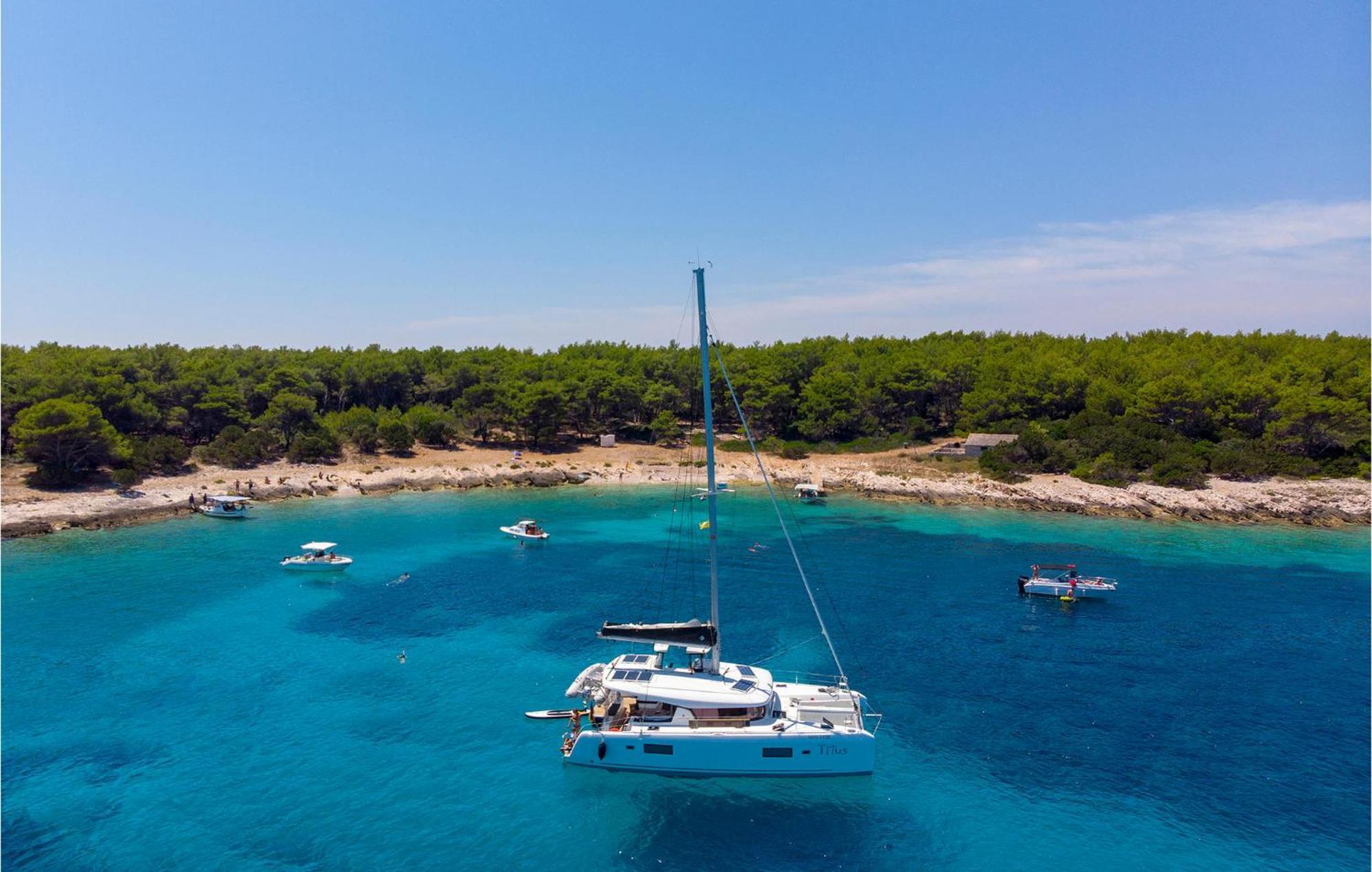 Beautiful Apartment In Vela Luka With Wifi Exterior photo